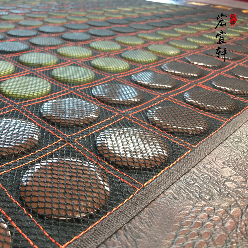 ワニ皮三色石マットレス