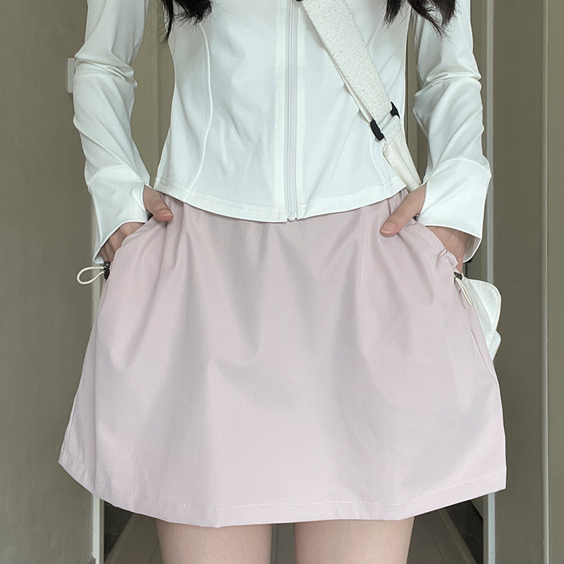 ピンク