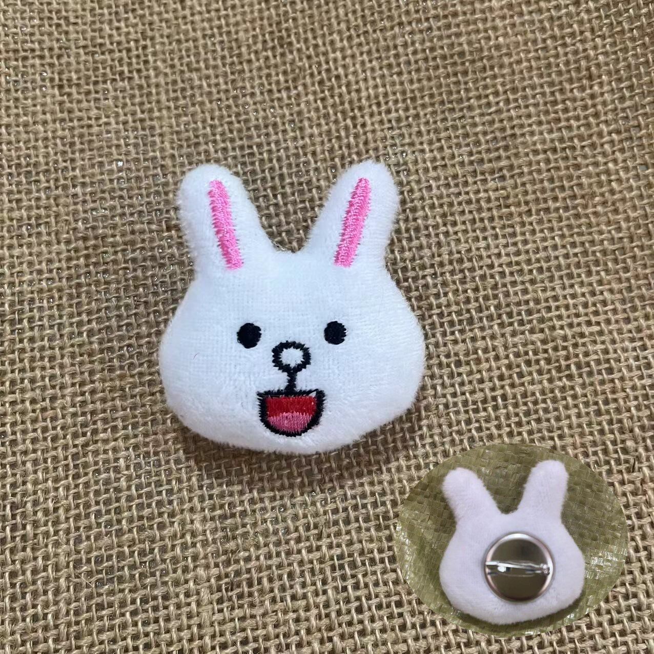 ウサギの頭【ブローチ】