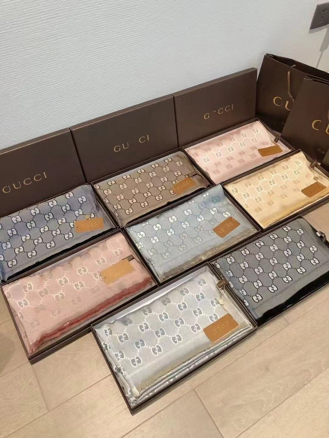 GG（正しい文字色はすべて）