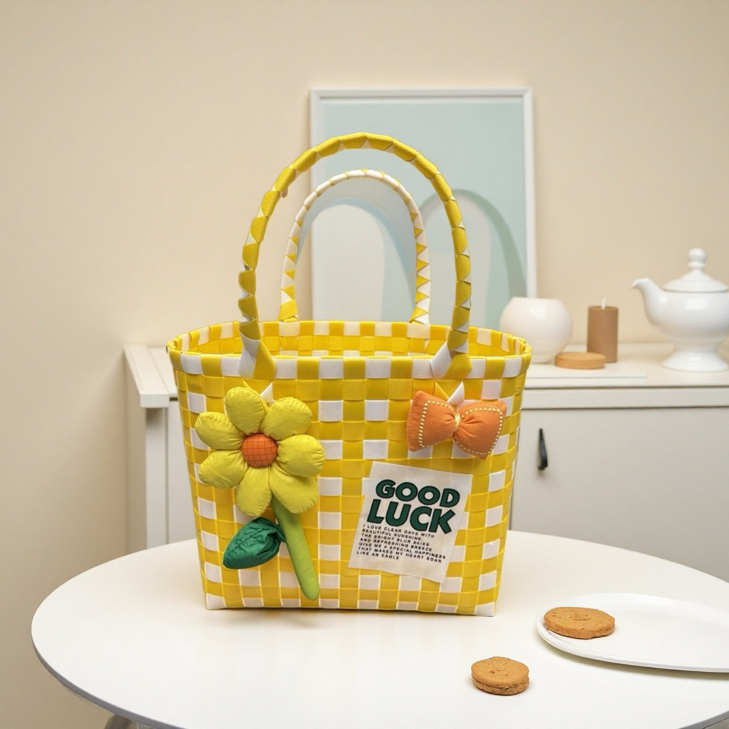 黄色と白の配色（ひまわり）