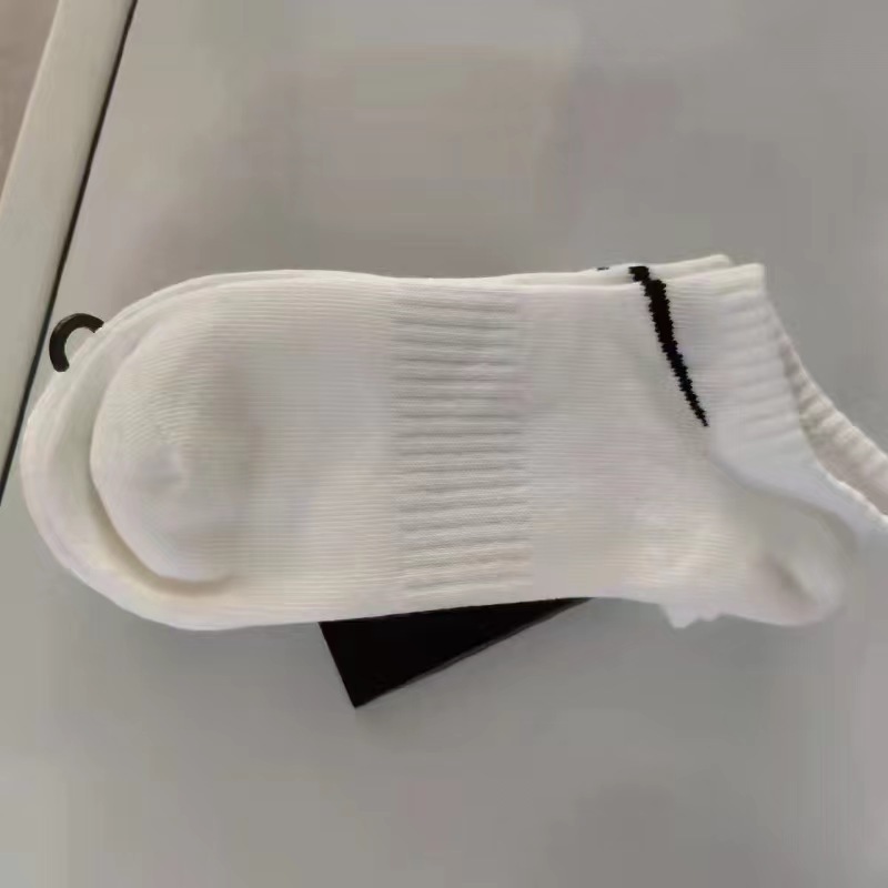 オールシーズン用薄手ボートソックス ホワイト