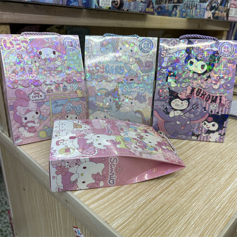 2873サンリオレザーブラインドケース福袋