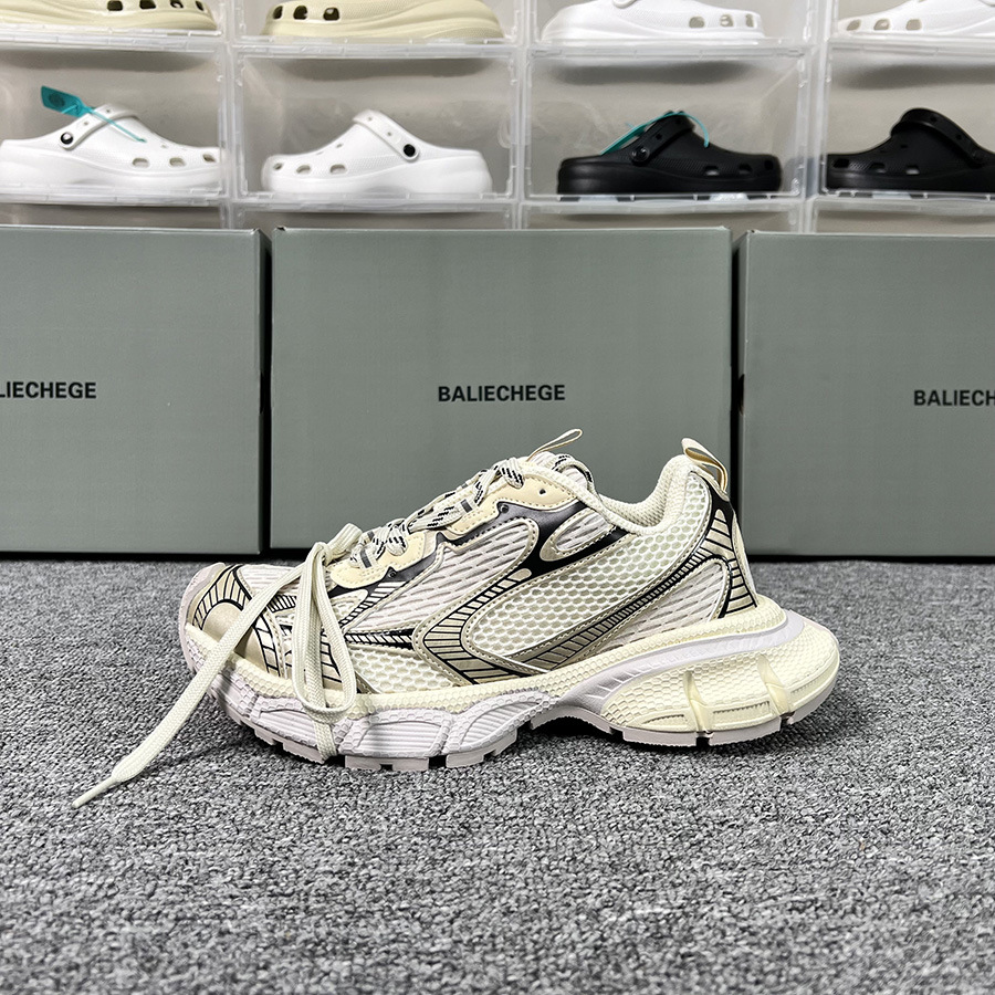 シャンパンゴールド