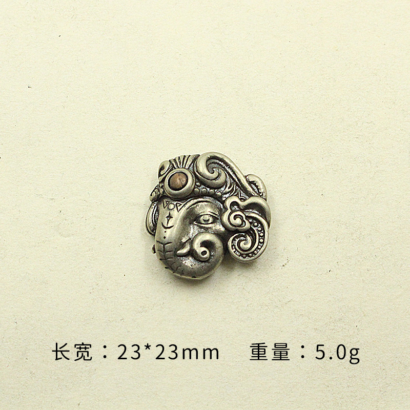 白銅の金