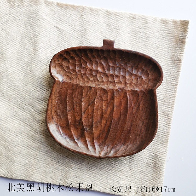 松ぼっくりプレート