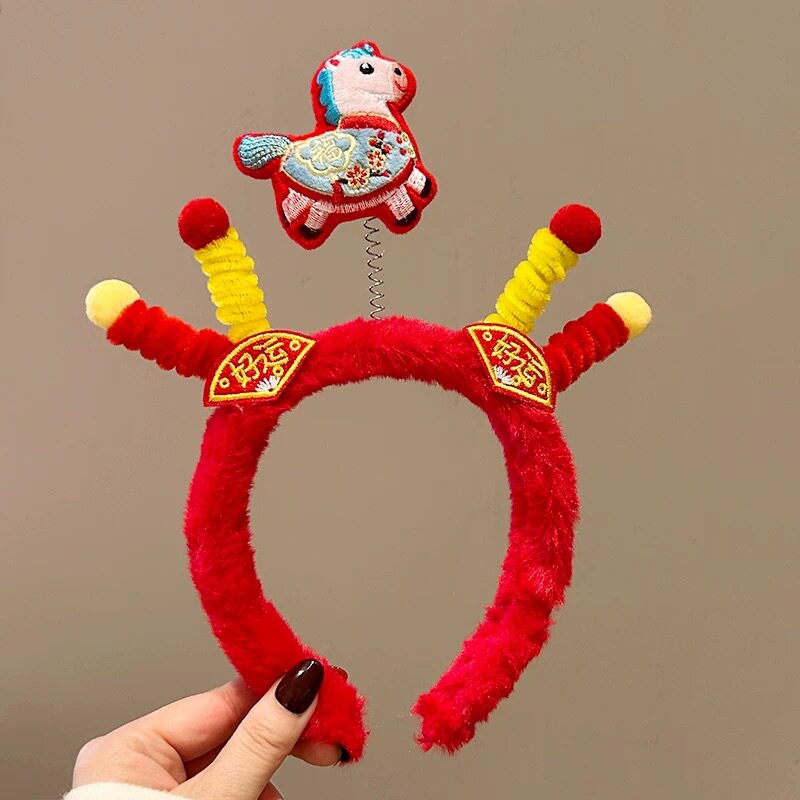 67#すぐに幸運が訪れる！赤いポニーのふわふわヘアバンド