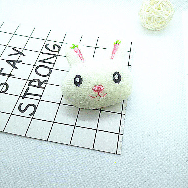 にんじんうさぎ【ブローチ】