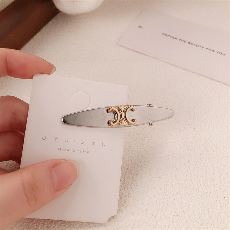 5505 シルバー ヘアクリップ