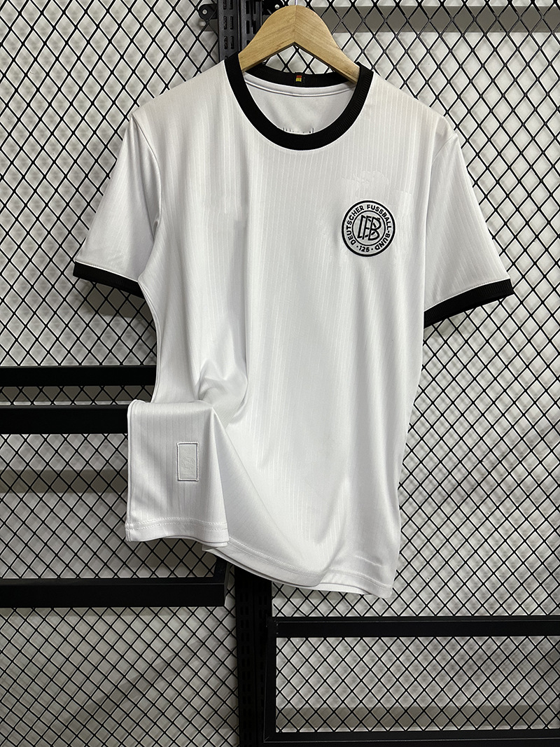 25-26 ドイツ建国125周年