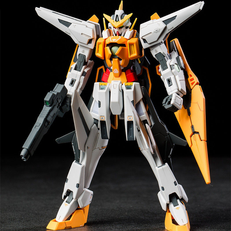 メインエンジェル（飛行機に変形可能）＋武器銃「ホットモデル」