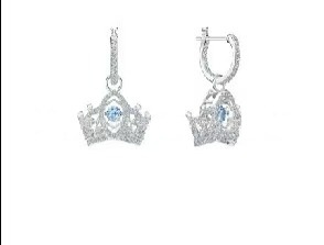 ホワイトゴールド クラウン イヤリング