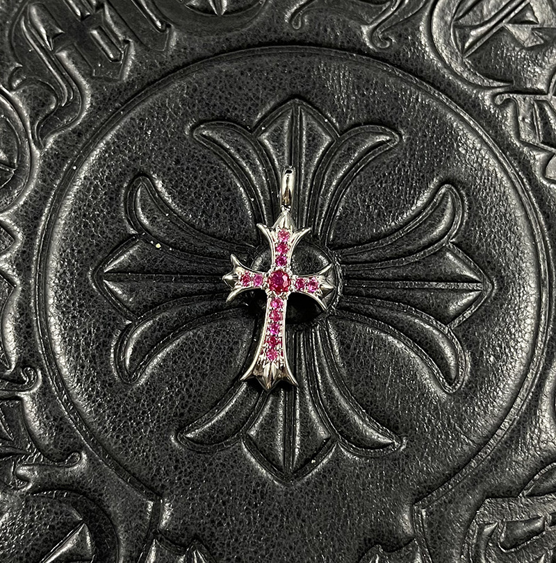 CX087 プラチナ ラージクロス ピンクダイヤモンド(約33×16.5mm)
