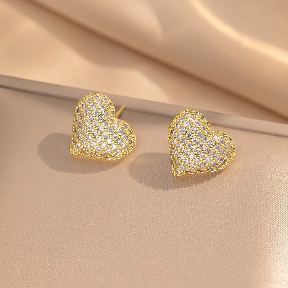 255 フル ダイヤモンド ラブ スタッド ピアス ゴールド