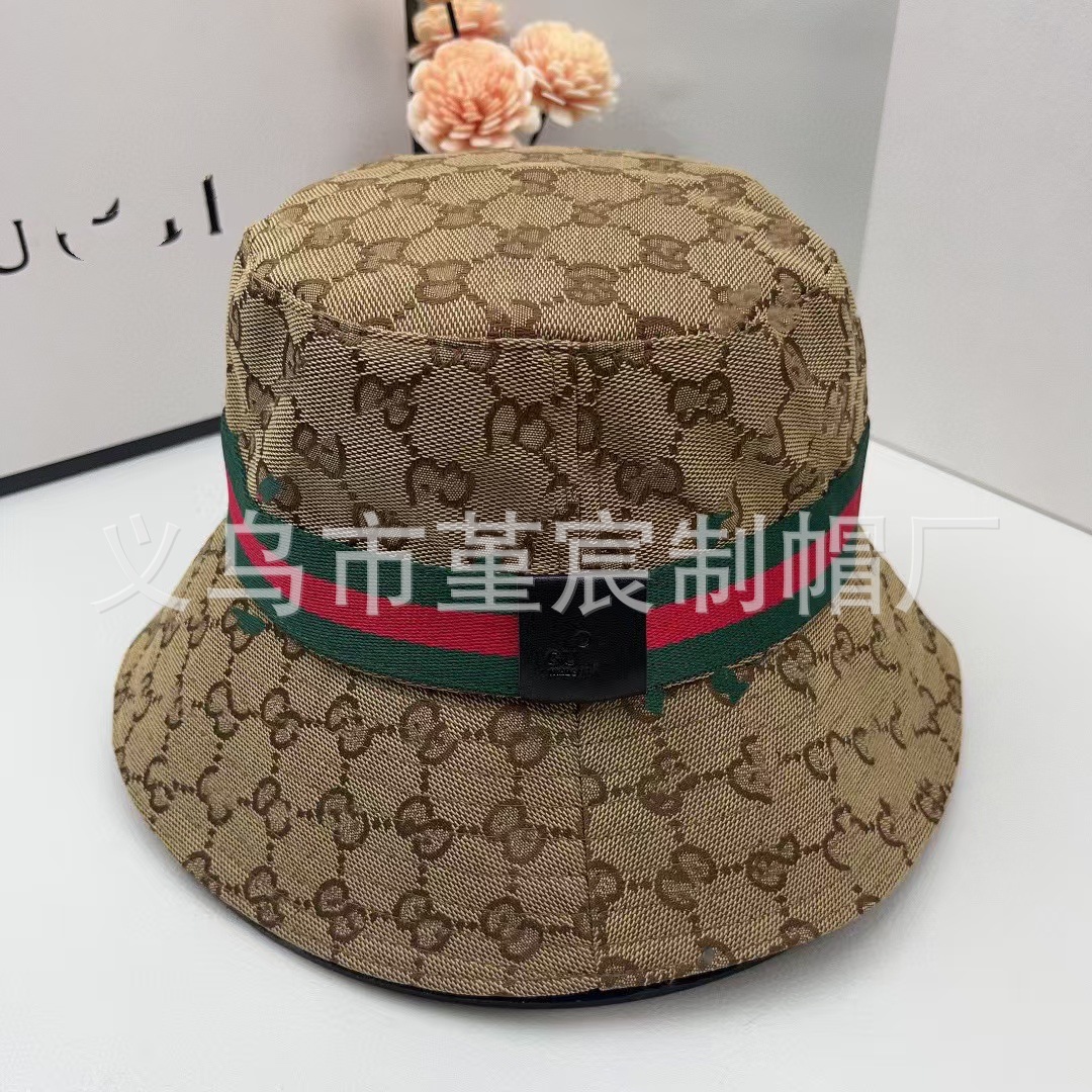 ミディアム ウェビング カーキ バケット ハット