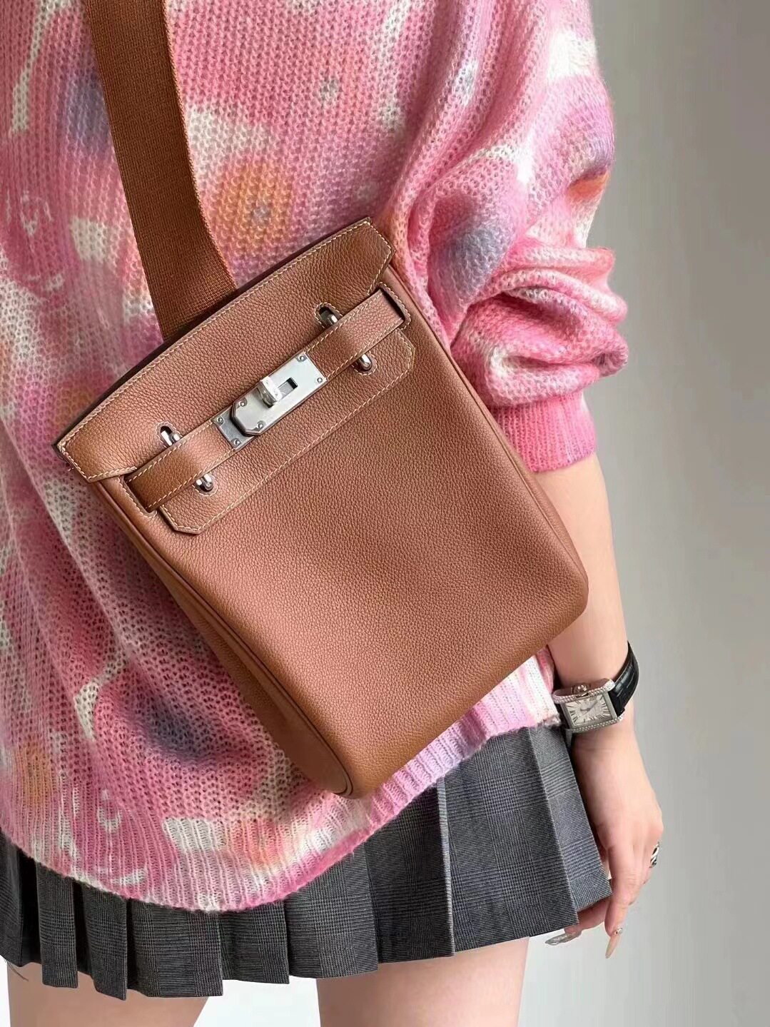 ゴールドブラウン