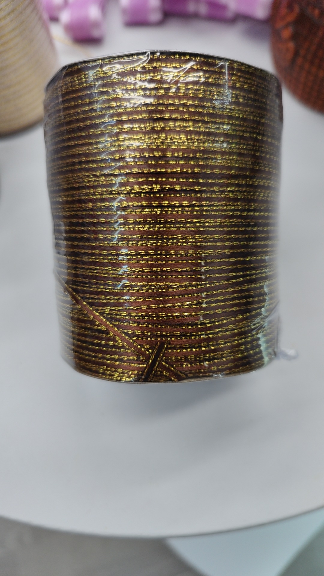 プノンペン32 # コーヒー色 * 1点 = 1/8 = 0.3CM