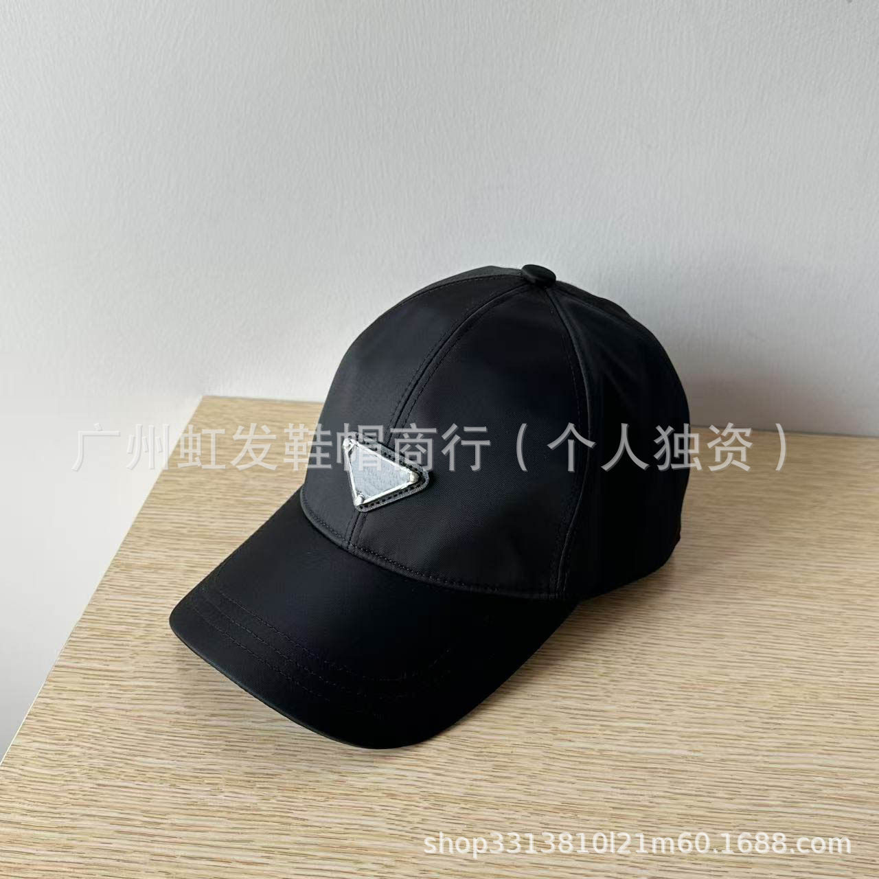 フロントロゴブラック