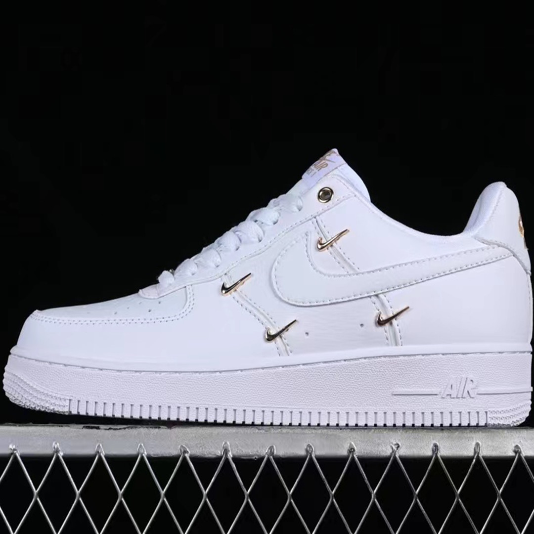 小さなゴールデンフック