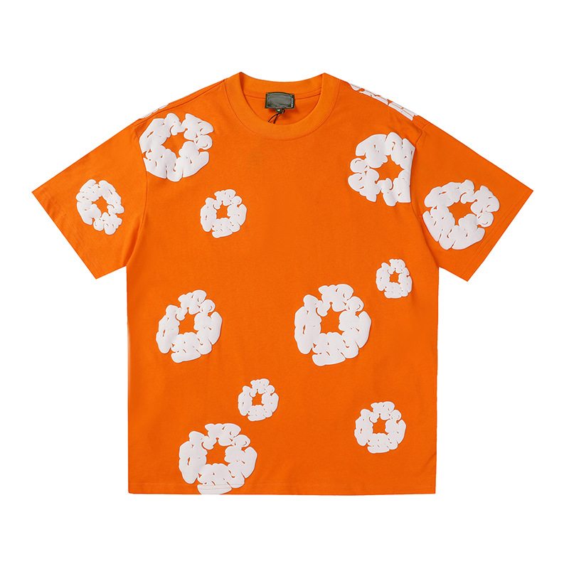 オレンジtシャツ