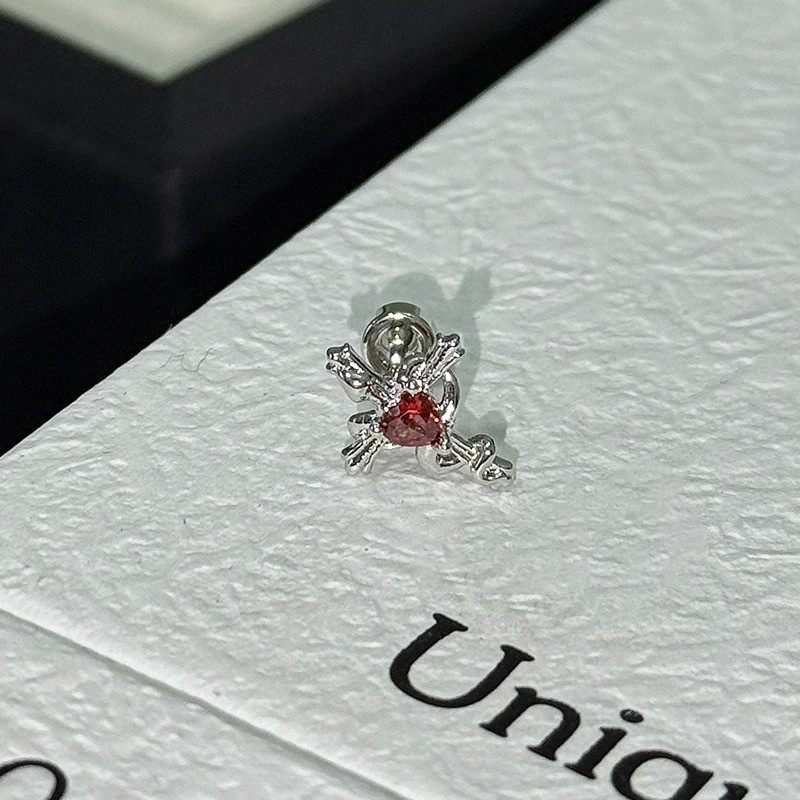 レッドダイヤモンドクロスシングル