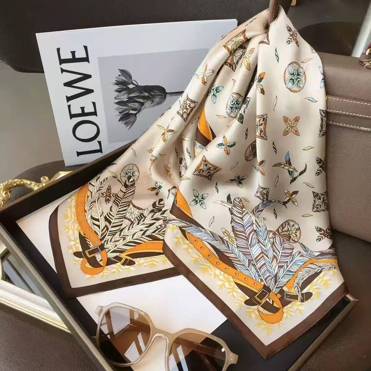 カビアンフェザー