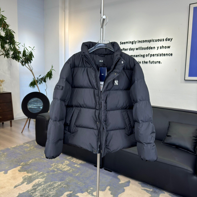 スモールN刺繍ショートブラック