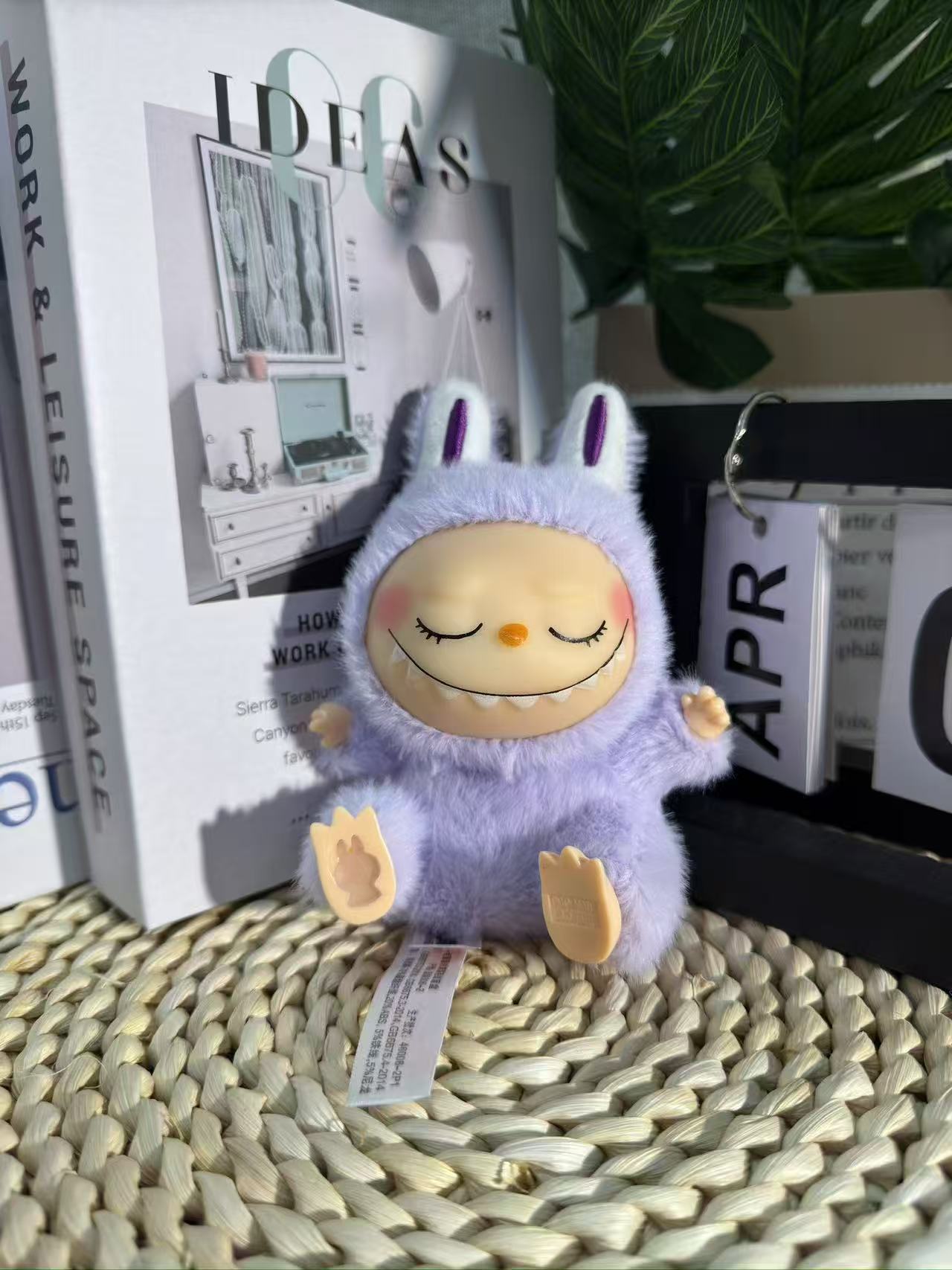 No.8 美しい紫ヌードグッズ（二代目）