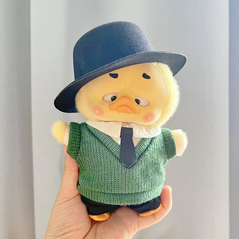 小さいサイズの緑のベストのセットの黒い小さい礼帽