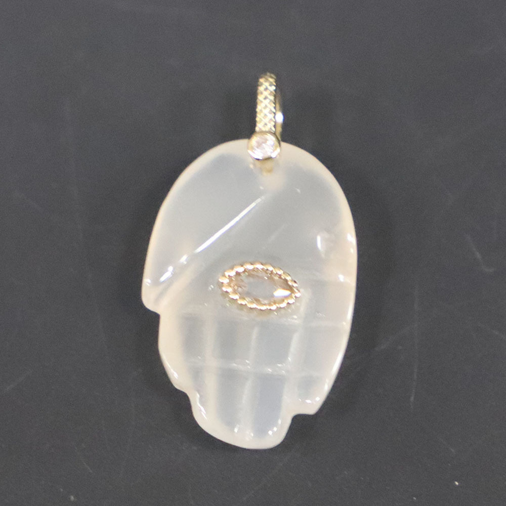 白瑪瑙 (はくめのう)