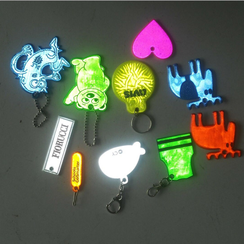 5cm x 5cm (カスタマイズ可能なサイズ)