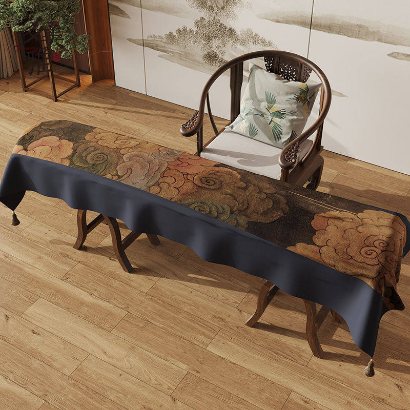 墨染めの花の影