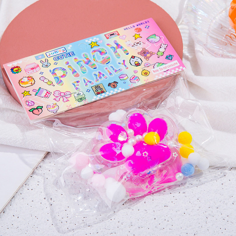 透明猫爪レッド