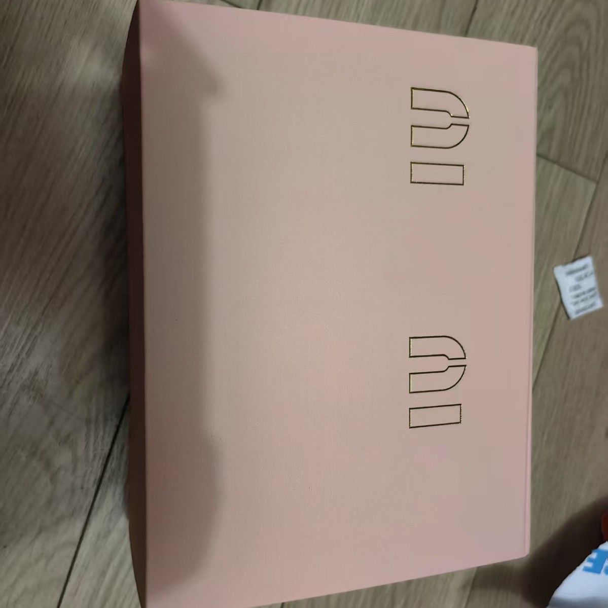 箱（返品・交換不可）