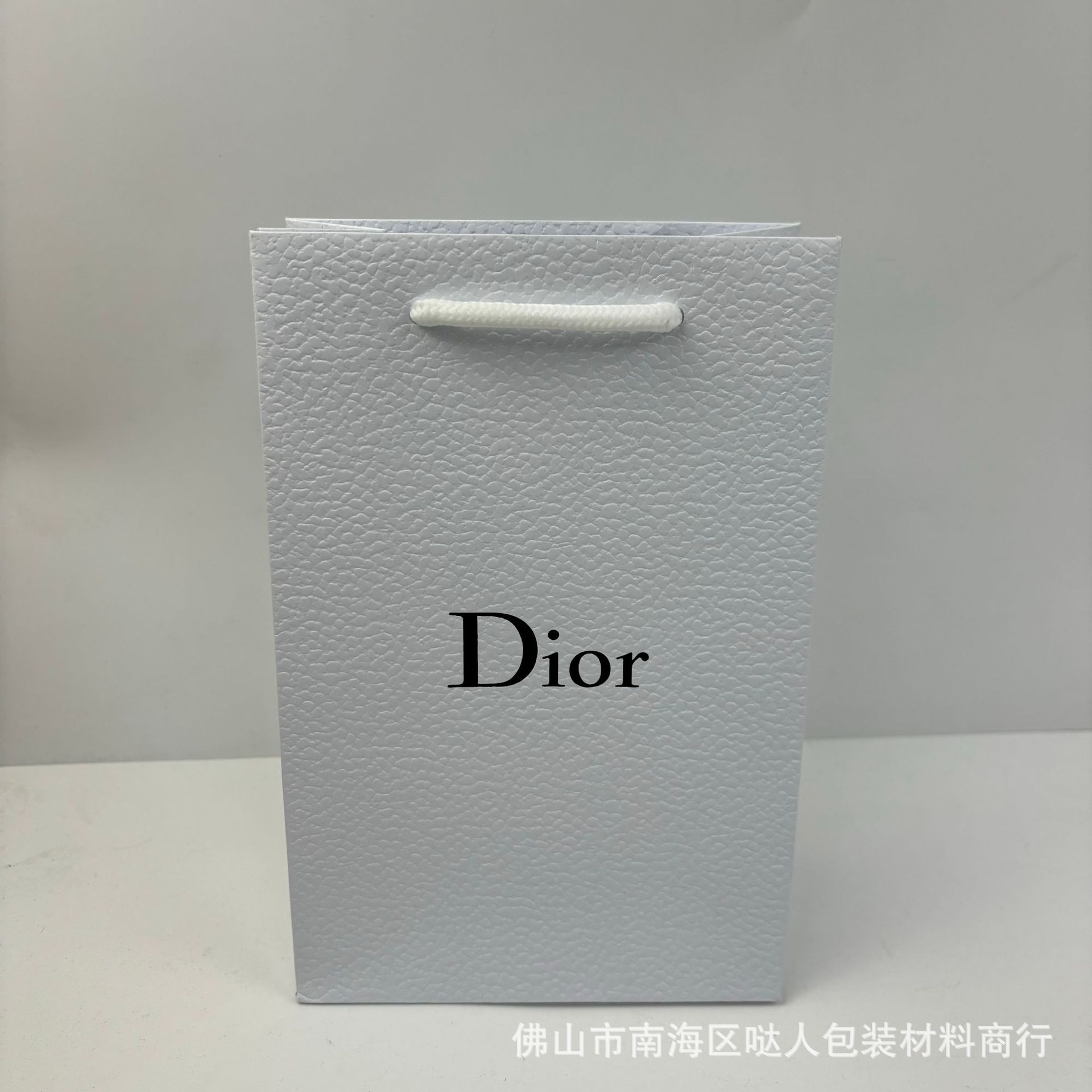 Dizhenwo ギフトバッグ (15*8*22)