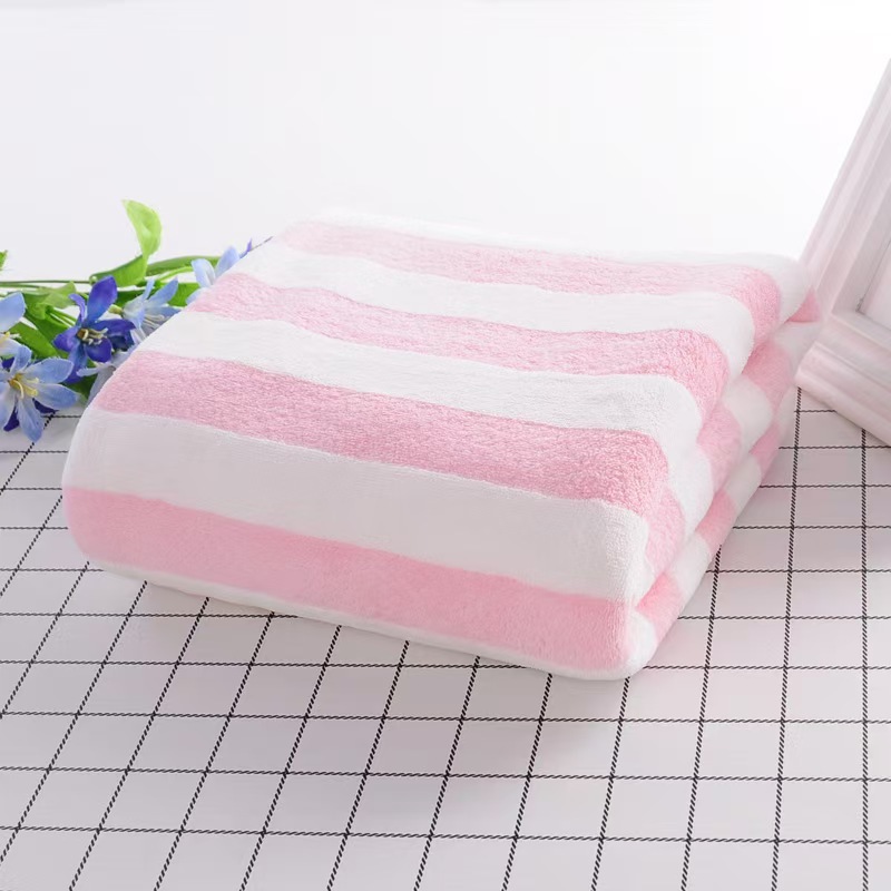 ピンク