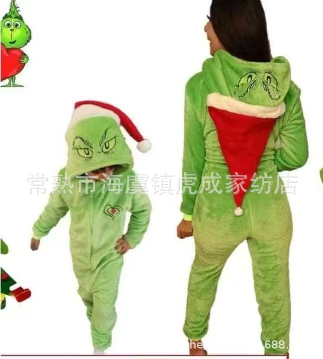 緑の毛皮のモンスターとサンタの帽子