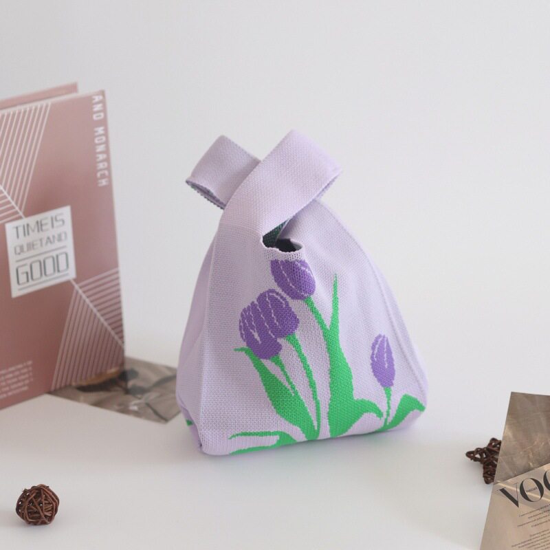 小さな草の花 - 紫