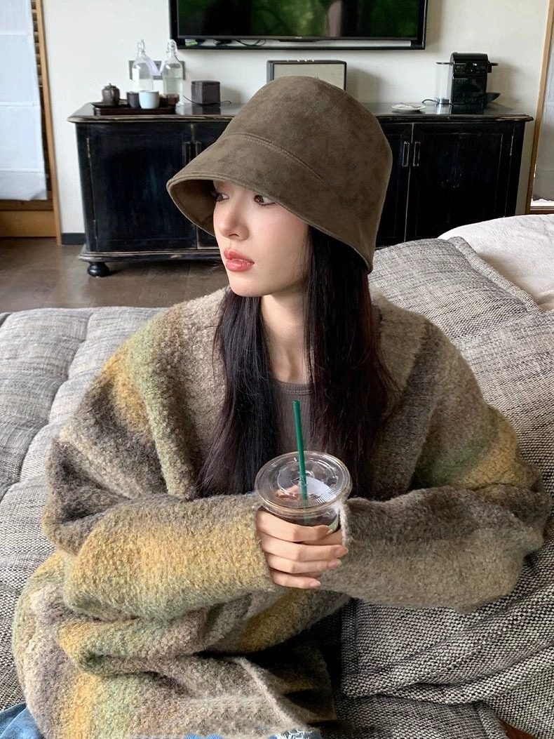 オリーブグリーン[スエード]