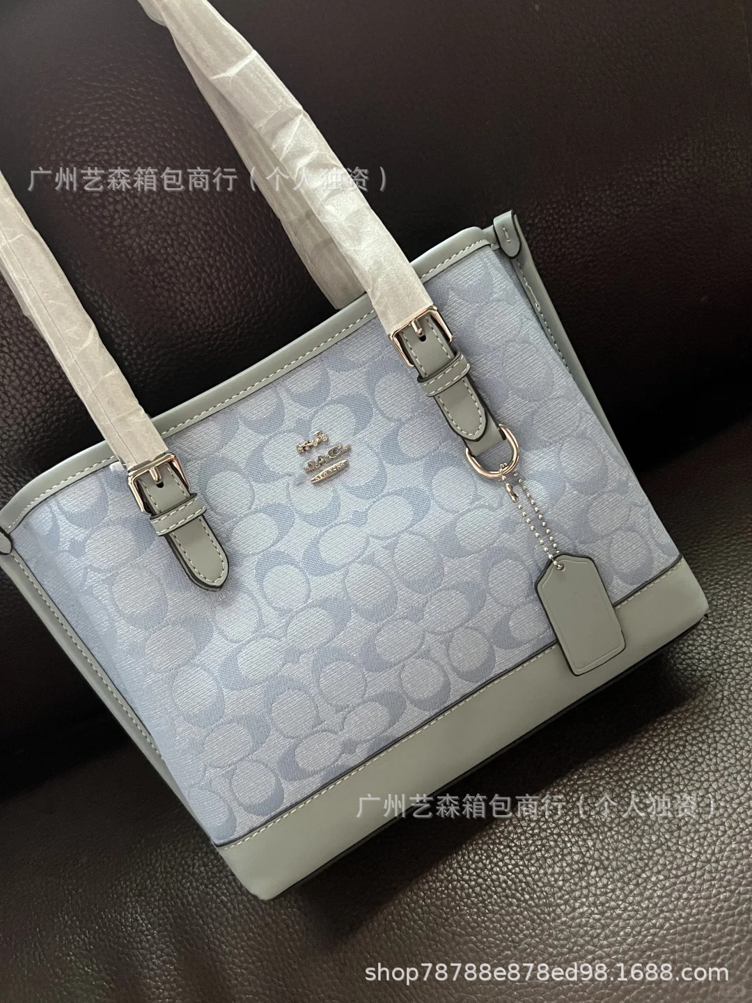 水色のシャンブレ