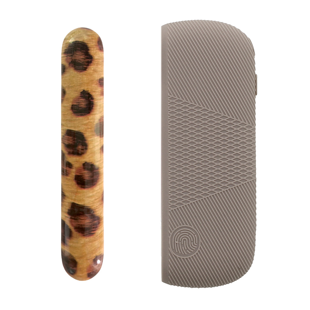 ブラウンシリコンシェル+ヒョウ柄イエローサイドカバー