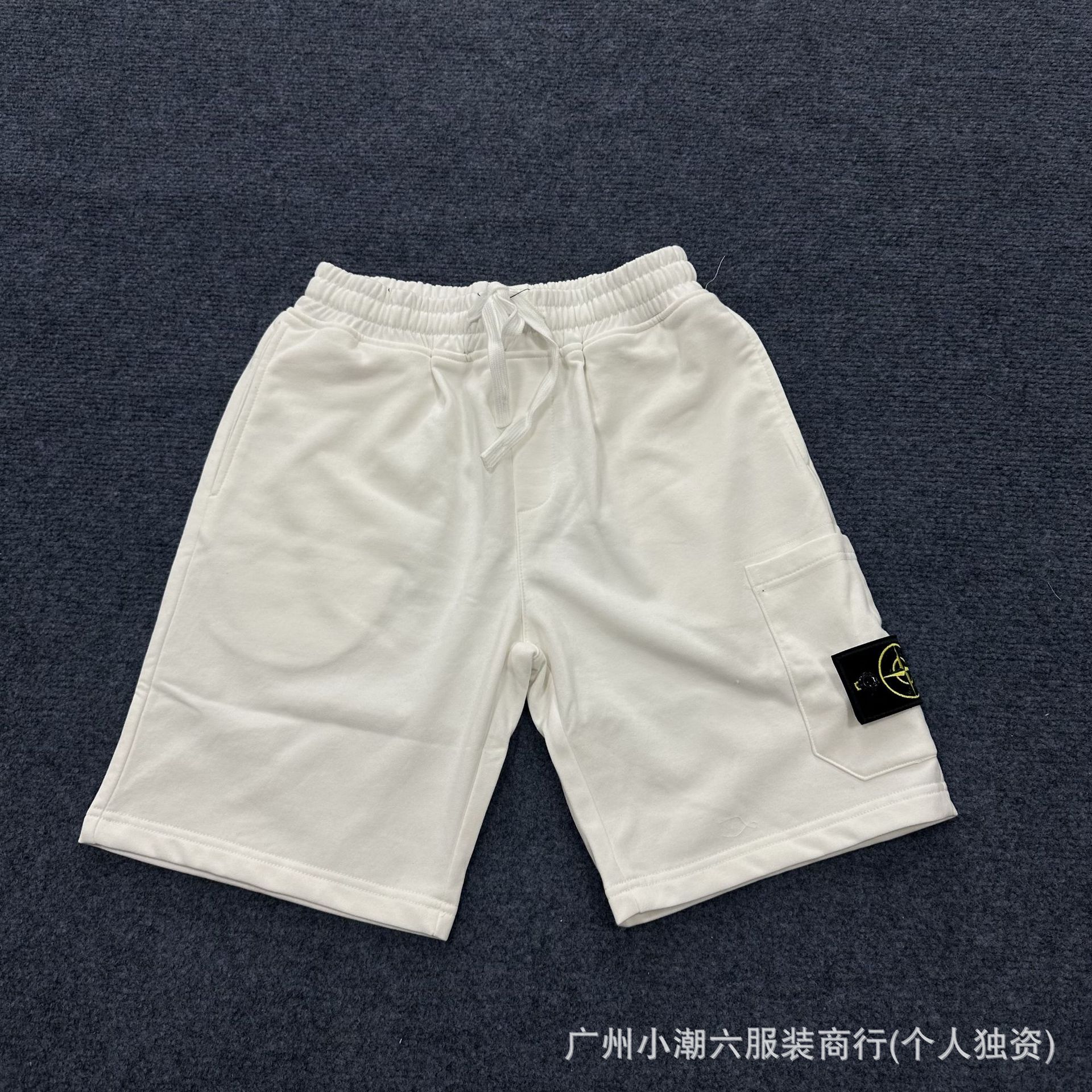 白