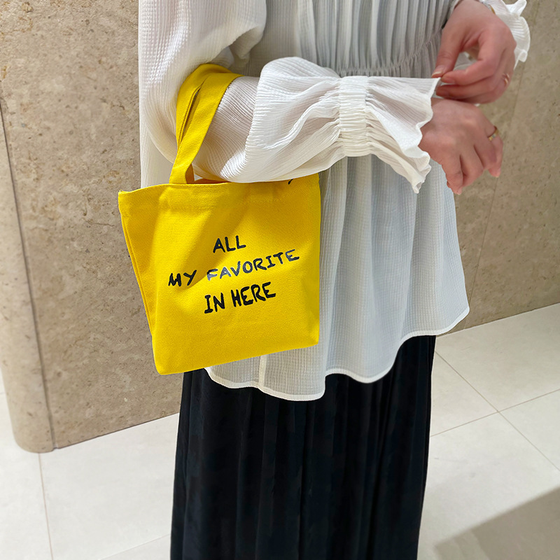 トランペット笑顔黄色