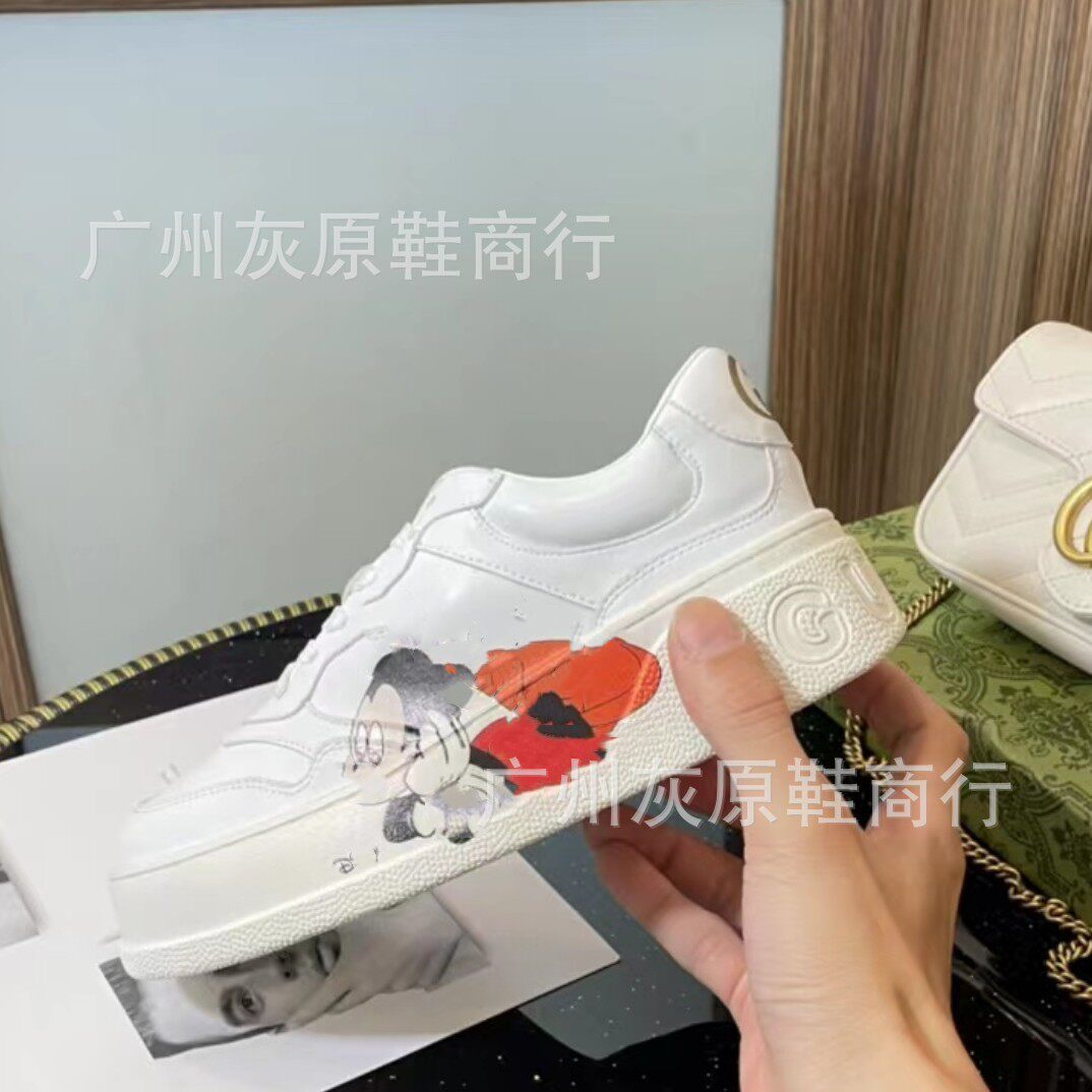 プリントされたミッキーマウスのカスタマイズは返品不可です