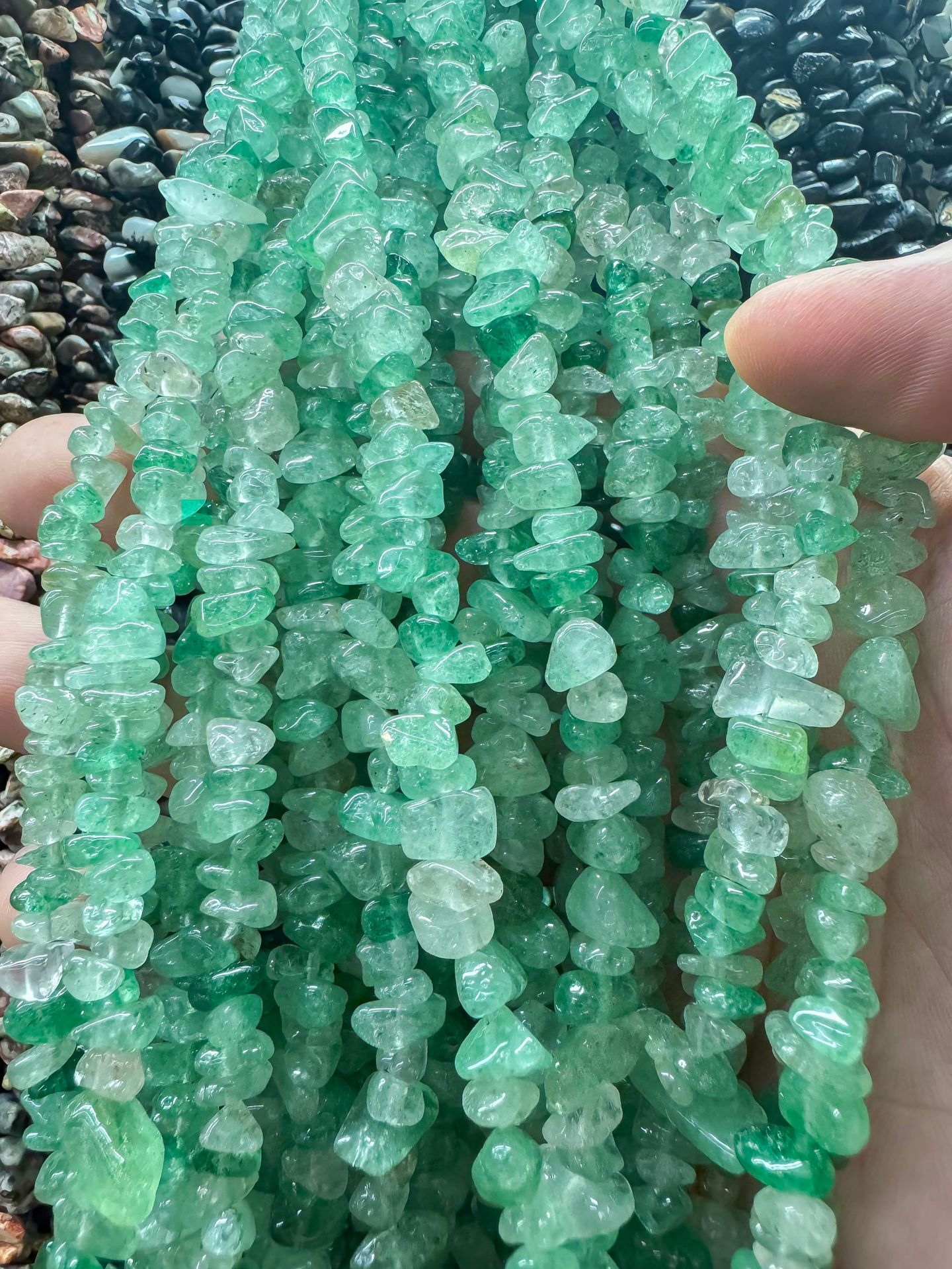 緑のイチゴ結晶