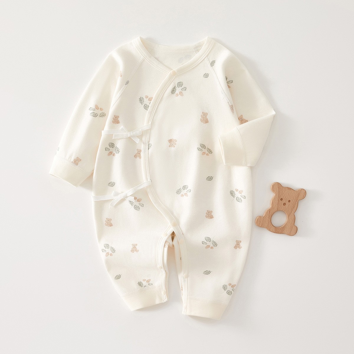 春秋蝶服松葉熊