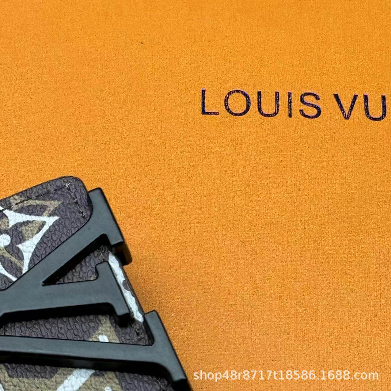 ゴーストコーヒーフラワーブラックボタン