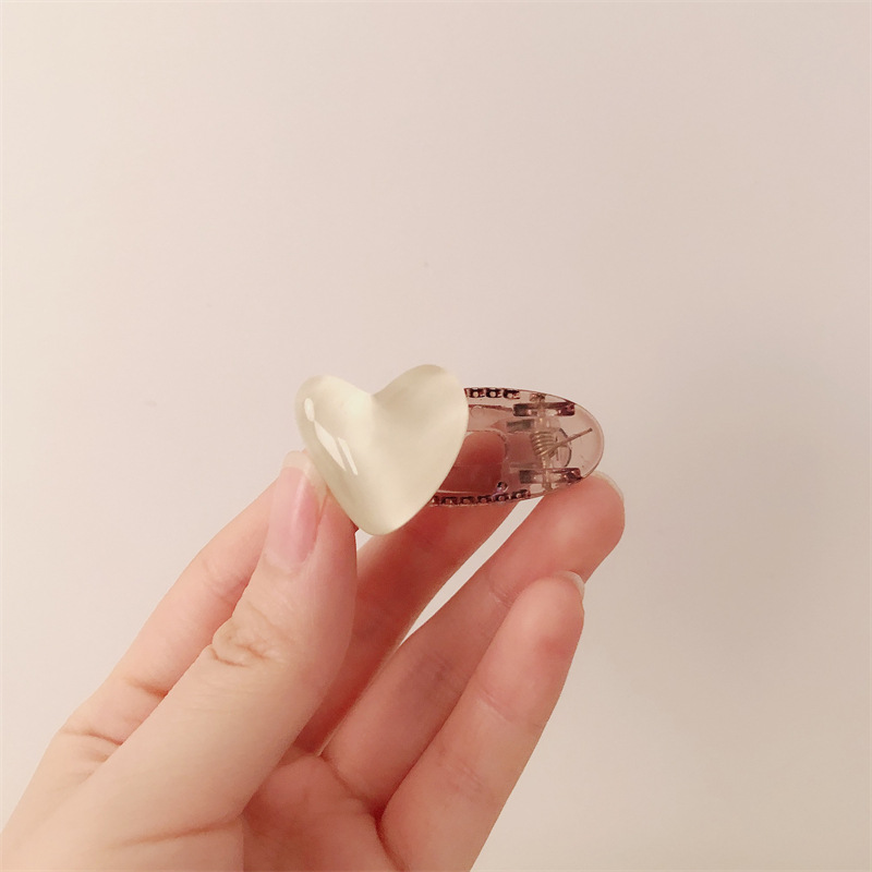 甘い杏茶色楕円クリップ