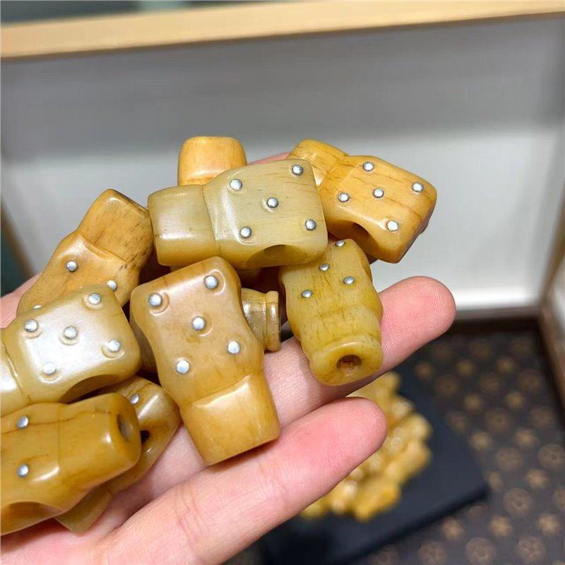 ダイスフィーダーティー