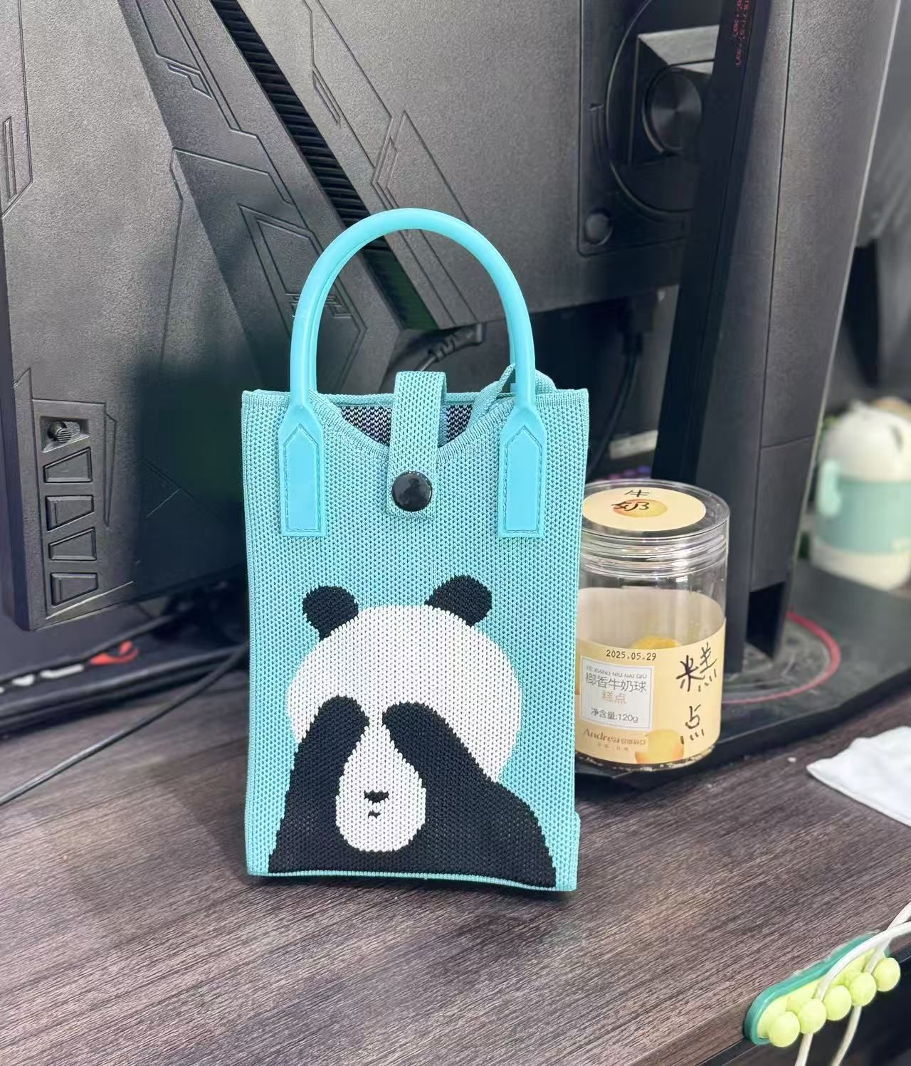 【シリコン+ショルダーストラップ】グリーンアイカバーベア